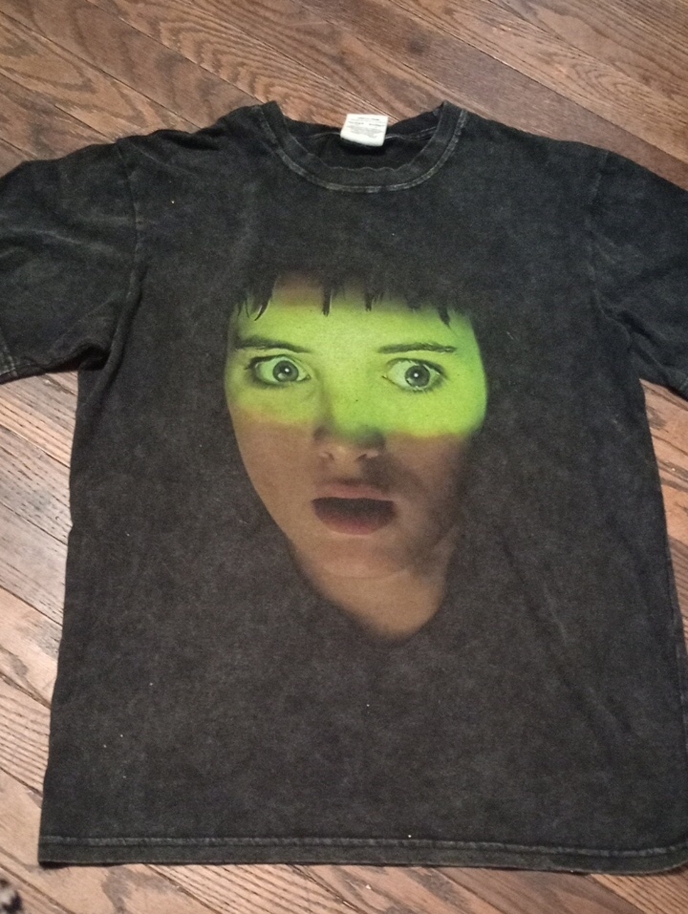 Comfort Colors Beetlejuice Lydia Deetz Mens Size Medium Shirt